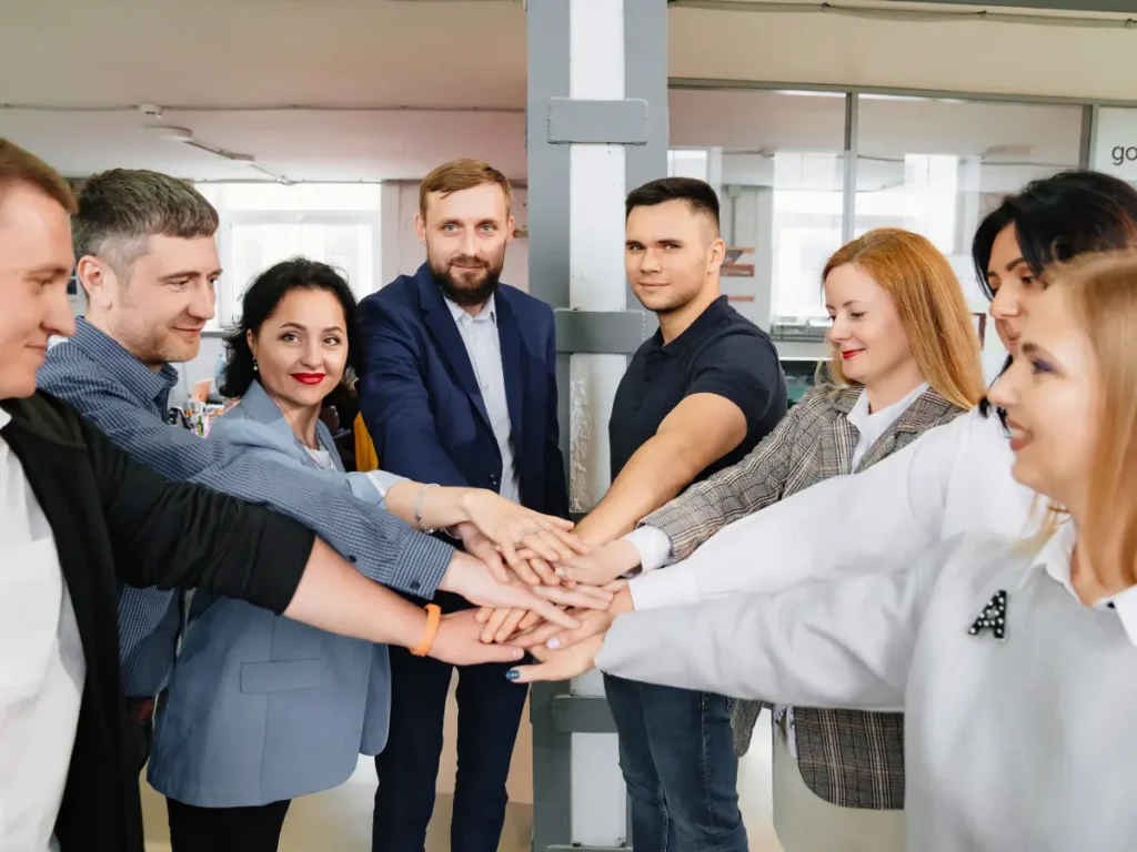 Eine Mastermind Gruppe profitiert in erster Linie vom Wissen und der Erfahrung der teilnehmenden Unternehmer.